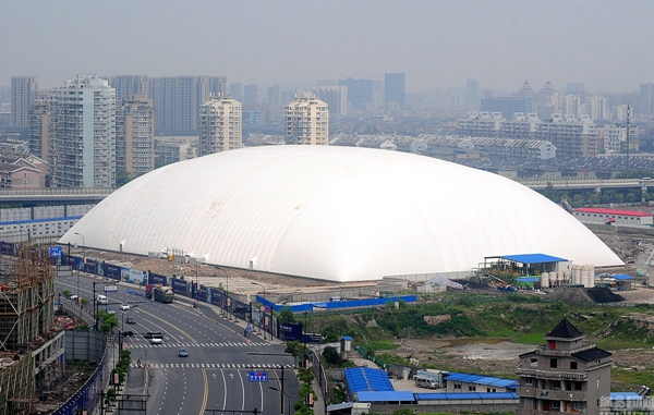 充氣膜網球場館